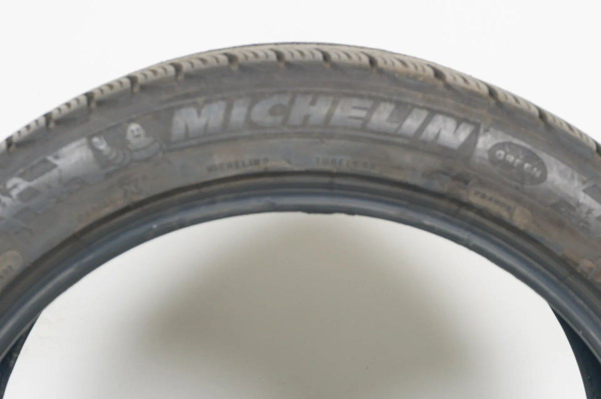 2x winter tires 265 40 19 inch Michelin Pilot approx. 5.5 - 6 mm MO Detailansicht 2
