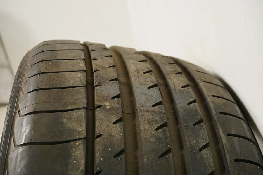 1x Yokohama summer tire 255 40 18 inch DOT14 MO approx. 7mm tread depth