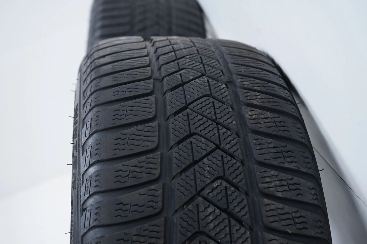 Mercedes CLS Class W257 winter tires/wheels 245/40/19 inch Detailansicht 11