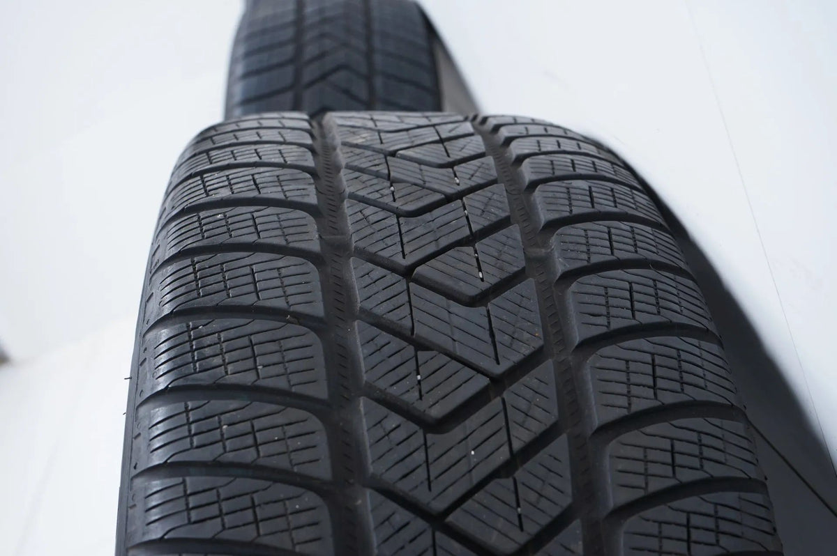 Mercedes EQC W293 N293 Winter Tires Winter Wheels 19 Inch Detailansicht 10