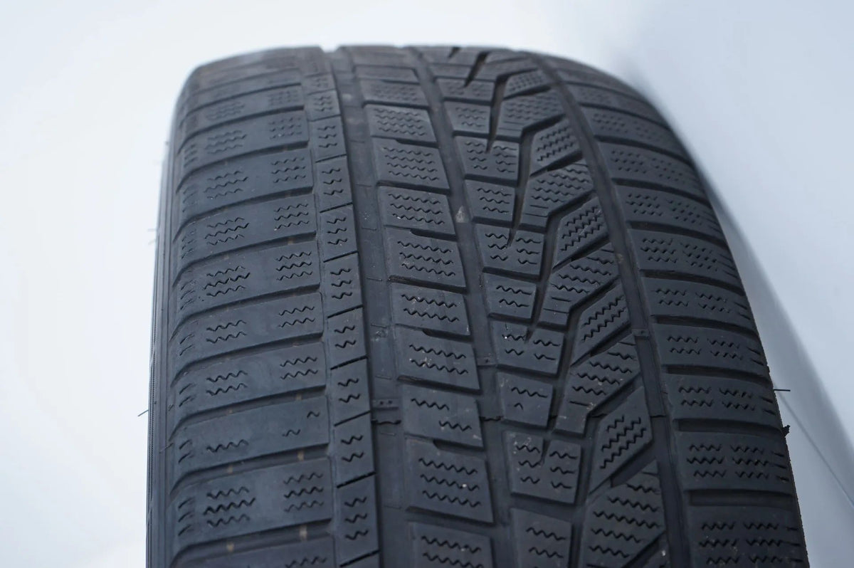 Mercedes S-Class W223 winter tires/wheels 255/45/19 inch Detailansicht 9