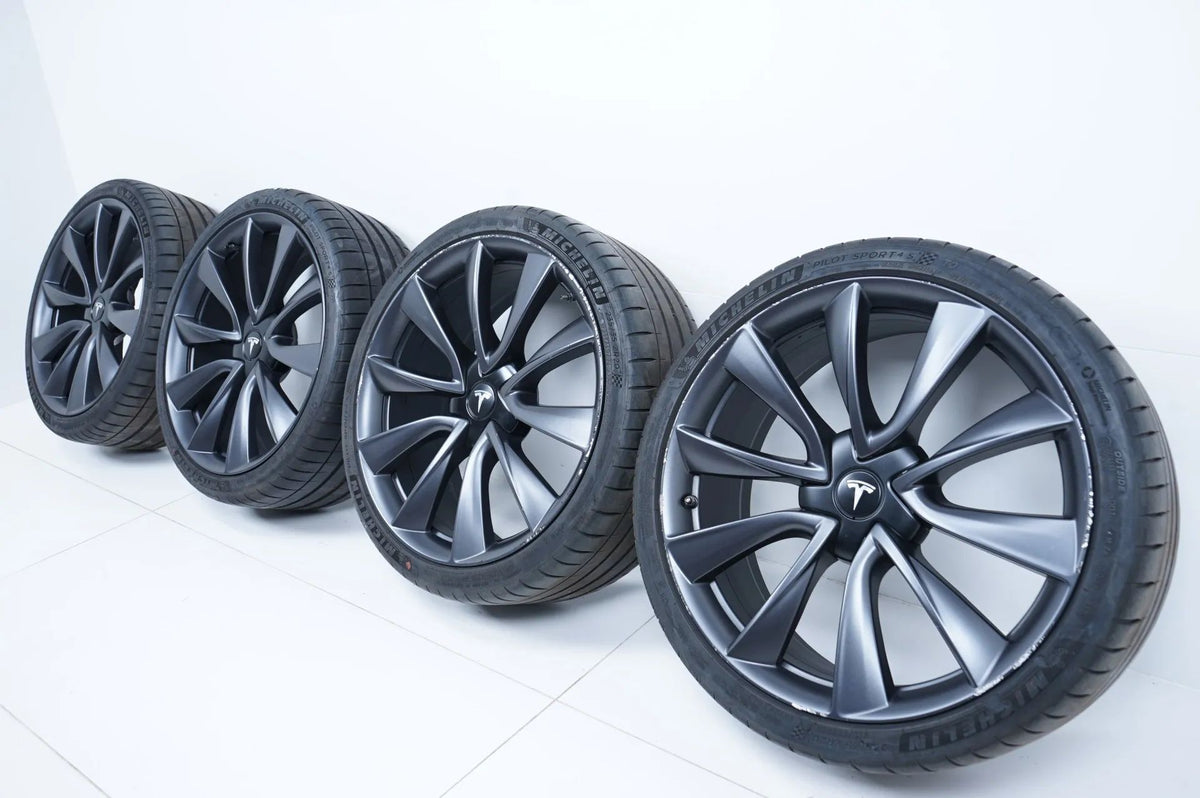 Tesla Model 3 summer tires, summer wheels 235/35/20 inch Detailansicht 16