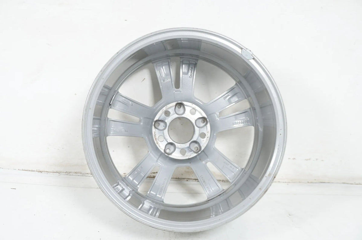1 x Mercedes třídy E kupé W207 hliníkový disk 17 palců A2074012102 7,5J Detailní zobrazení 7