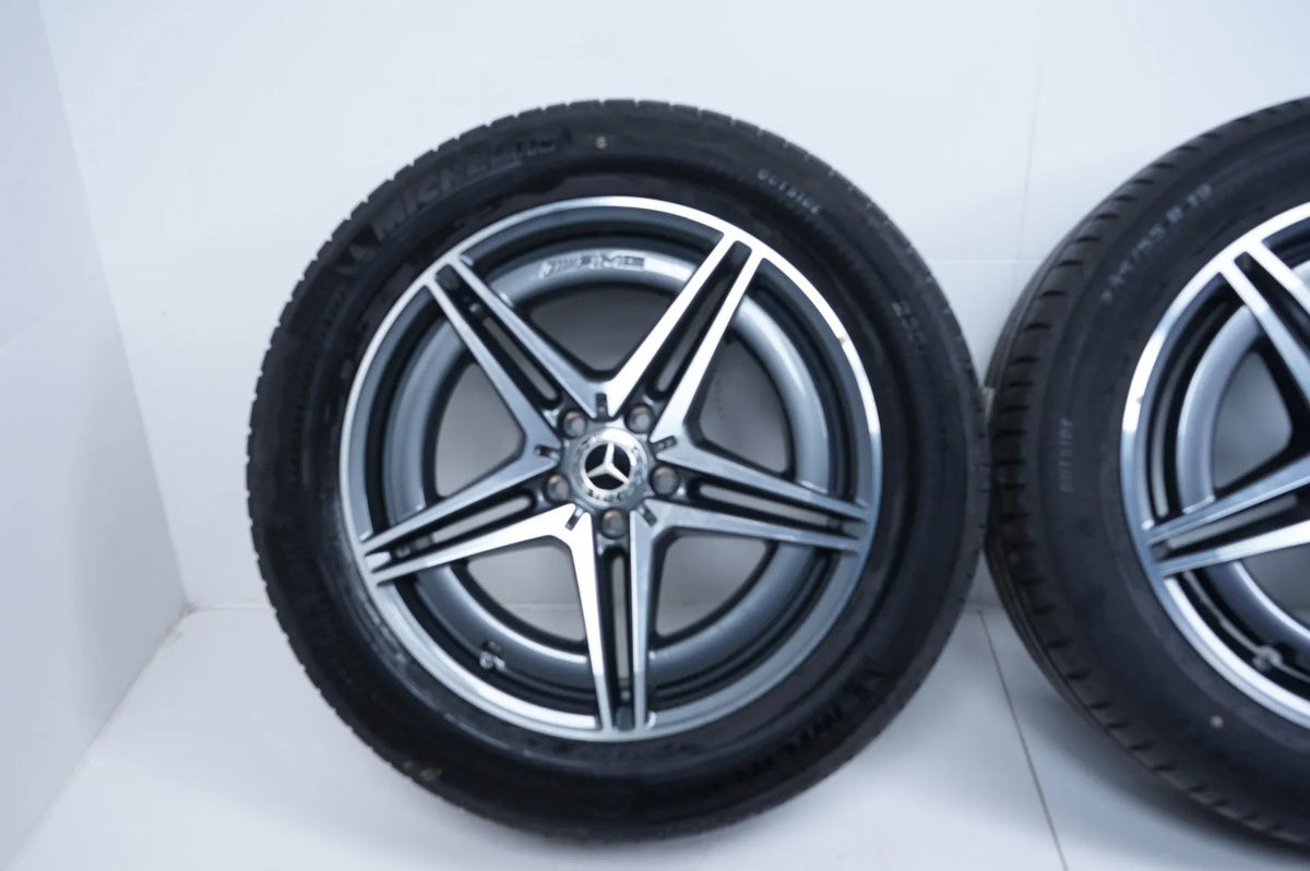 Mercedes EQC 19 inch AMG alloy wheels summer wheels summer tires 235 55 255 50 R19 Detailansicht 3