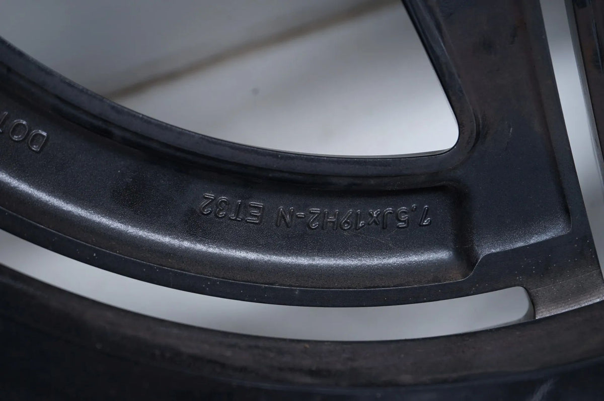 Mercedes EQC W293 N293 AMG Winter Tires Winter Wheels 19 Inch Detailansicht 18
