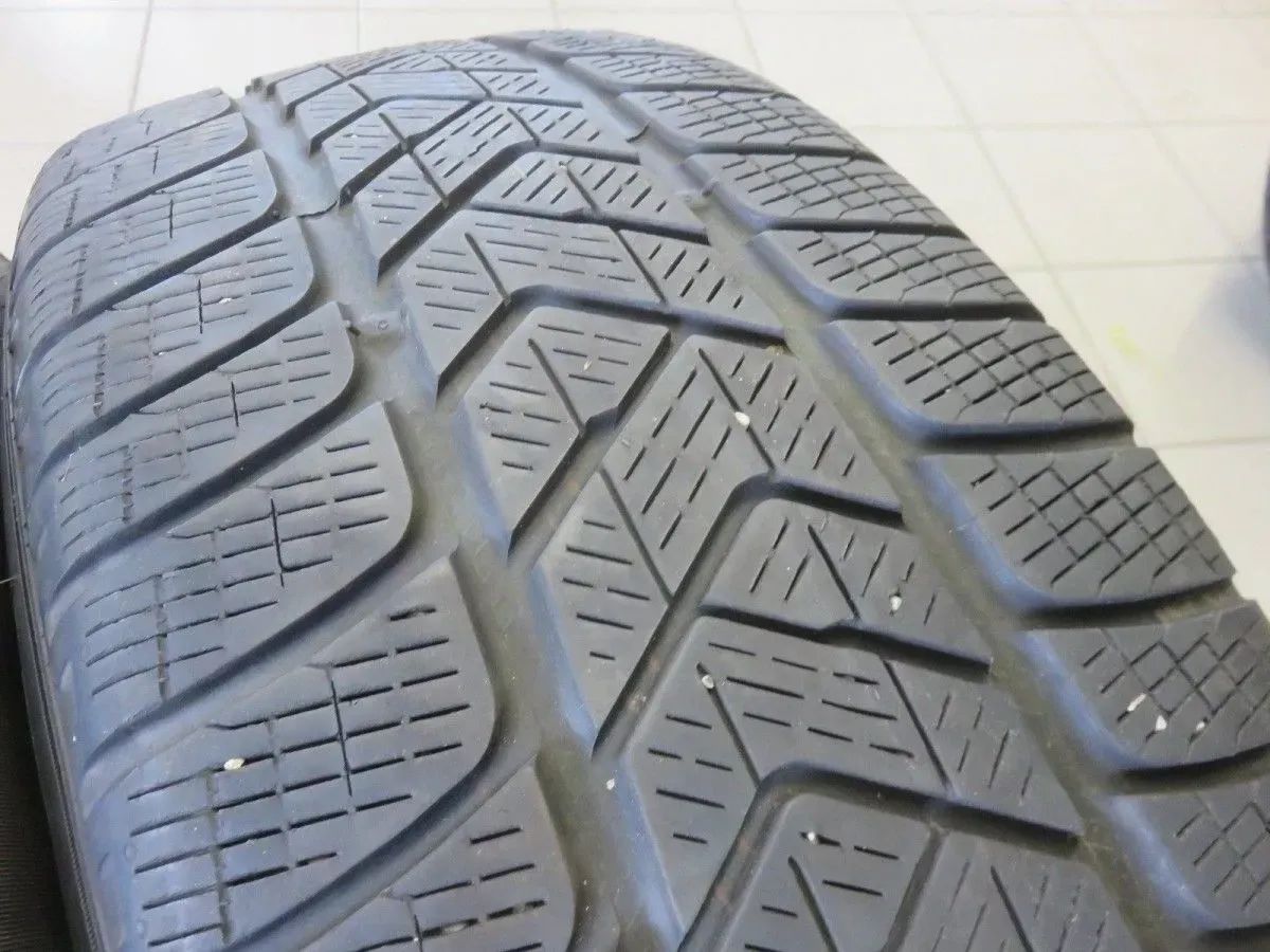 Original Mercedes GLC X253 C253 W253 18 Zoll Alufelgen Winterräder Winterreifen Detailansicht 9
