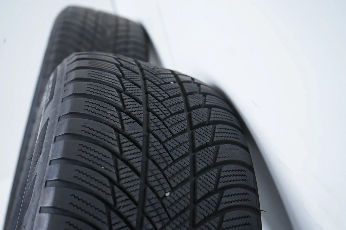 Pneus/jantes hiver Audi A6 4K C8 225/60 R17 pouces 4K0601025 Detailansicht 10