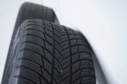 Pneus/jantes hiver Audi A6 4K C8 225/60 R17 pouces 4K0601025