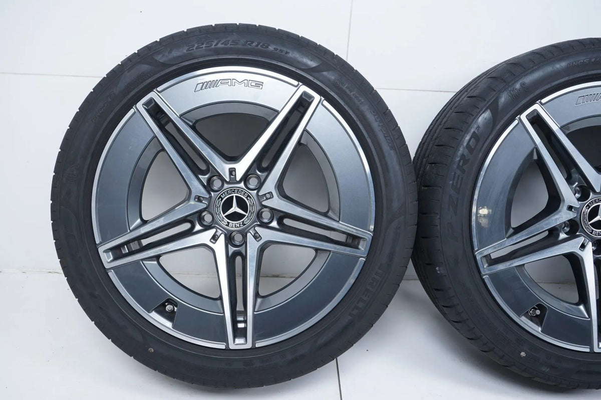 Mercedes Classe C W206 AMG Jantes et pneus d'été 18 pouces Detailansicht 2