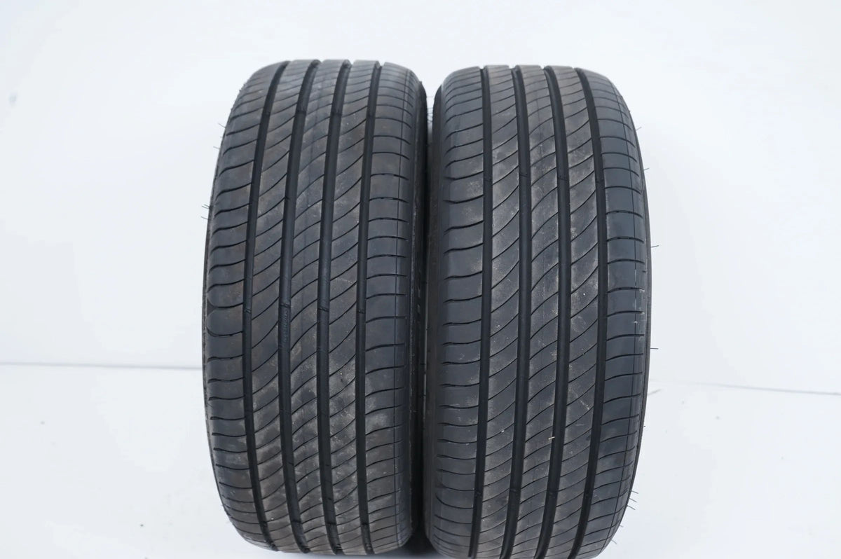 2 x Sommerreifen Michelin 205 45 17 Zoll DOT21/20 ca.6mm Detailansicht 2