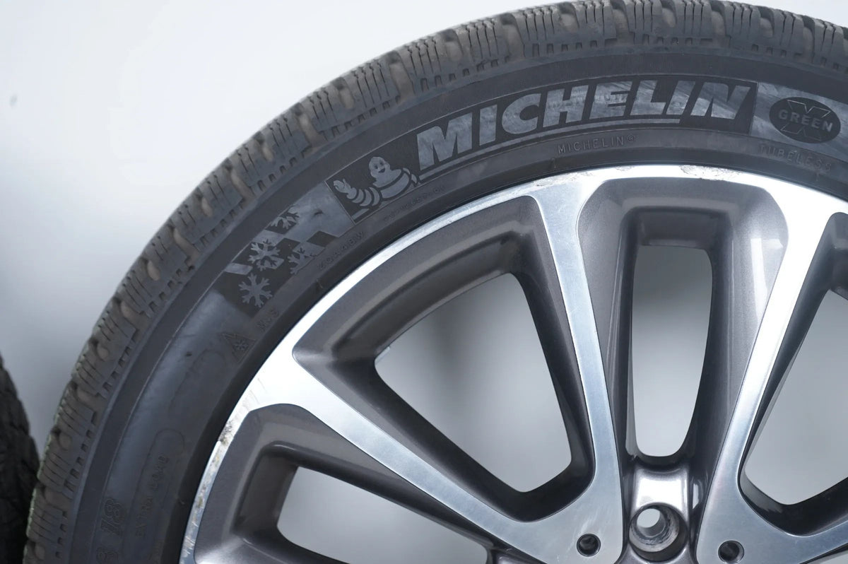 Mercedes E Klasse W213 Winterräder Winterreifen 245 45 18 Zoll Detailansicht 9