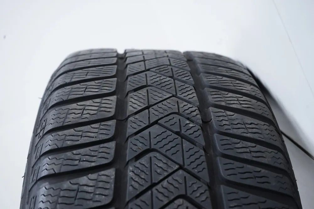 Mercedes E-Class W213 winter tires/wheels 245/45/18 inch Detailansicht 15