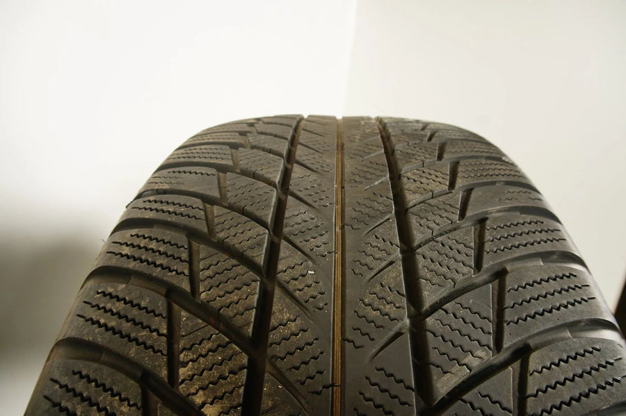 4 x Winterreifen Bridgestone 245 50 19 Zoll DOT18 Bmw* ca.5mm RFT