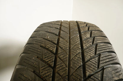 4 x Bridgestone winter tires 245/50 R19 inch DOT18 BMW* approx. 5mm tread depth RFT