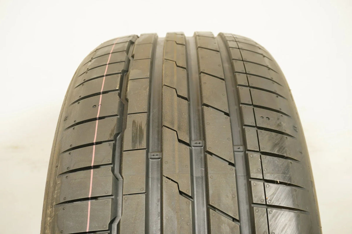 2x New summer tires 255 50 18 inch Hankook MO DOT21 Detailansicht 5