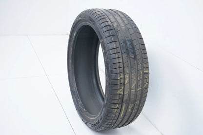 1x DEMO summer tire 225 40 20 inch Pirelli DOT18 BMW*