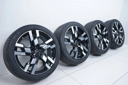 MINI Countryman U25 BMW X1 U11 Summer Wheels 245 40 20 inch