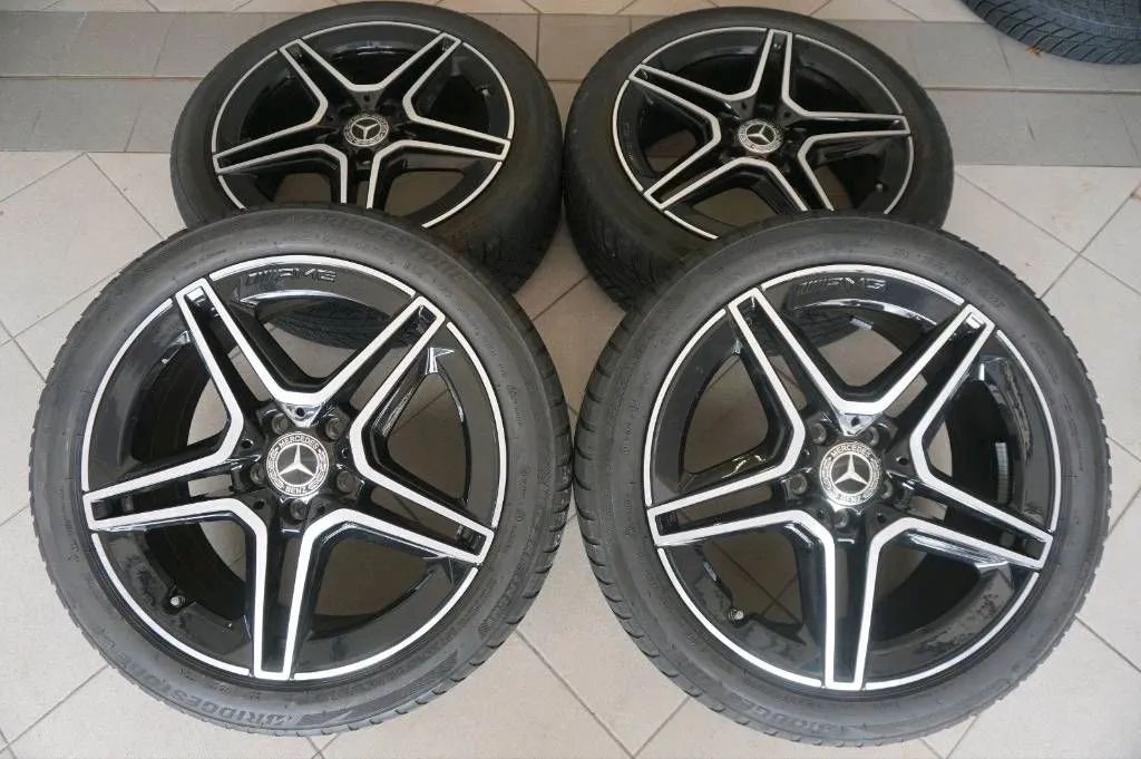 Mercedes A-Klasse W177 B-Klasse W247 CLA C118 18 Zoll AMG Alufelgen Winterreifen
