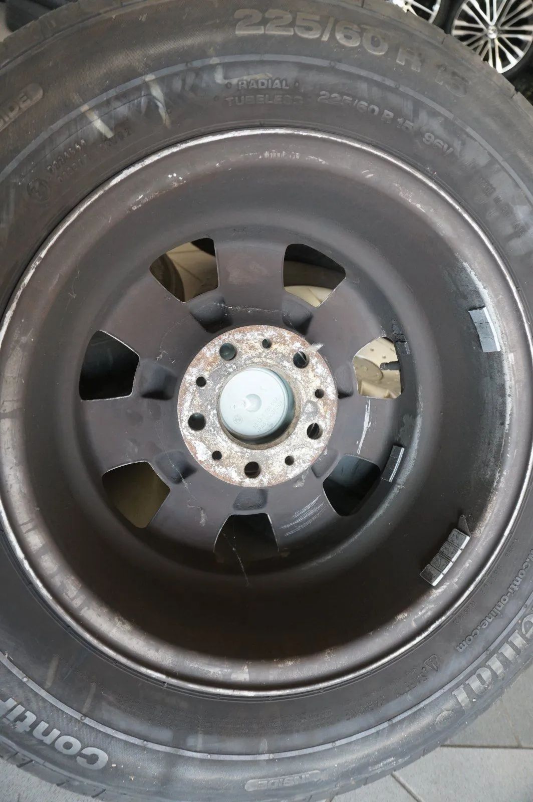 Originální hliníkové disky BMW řady 5 E39 15 palců Styling 83 6751763 letní pneumatiky Detailní zobrazení 7