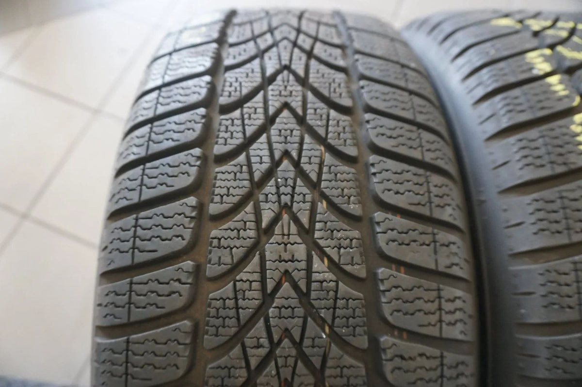 Jantes aluminium d'origine Mercedes Classe C W205 Roues hiver Pneus hiver 225 50 R17 Detailansicht 8