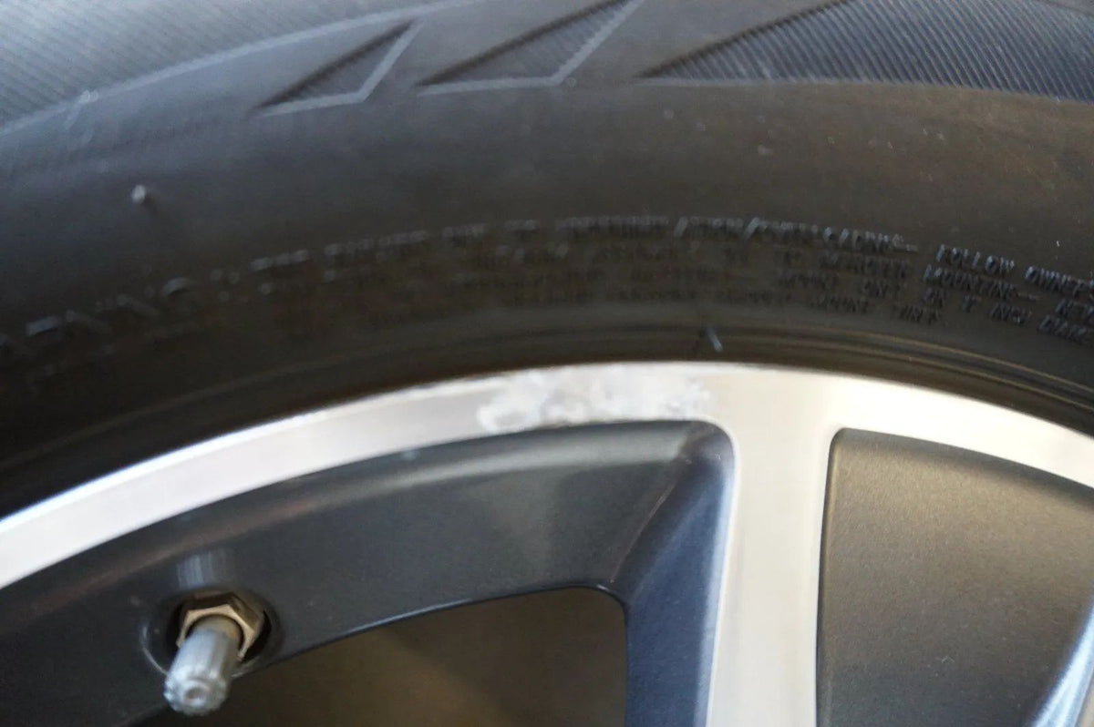 Original Mercedes C-Klasse W205 S205 17 Zoll Alufelgen Winterräder Winterreifen Detailansicht 3