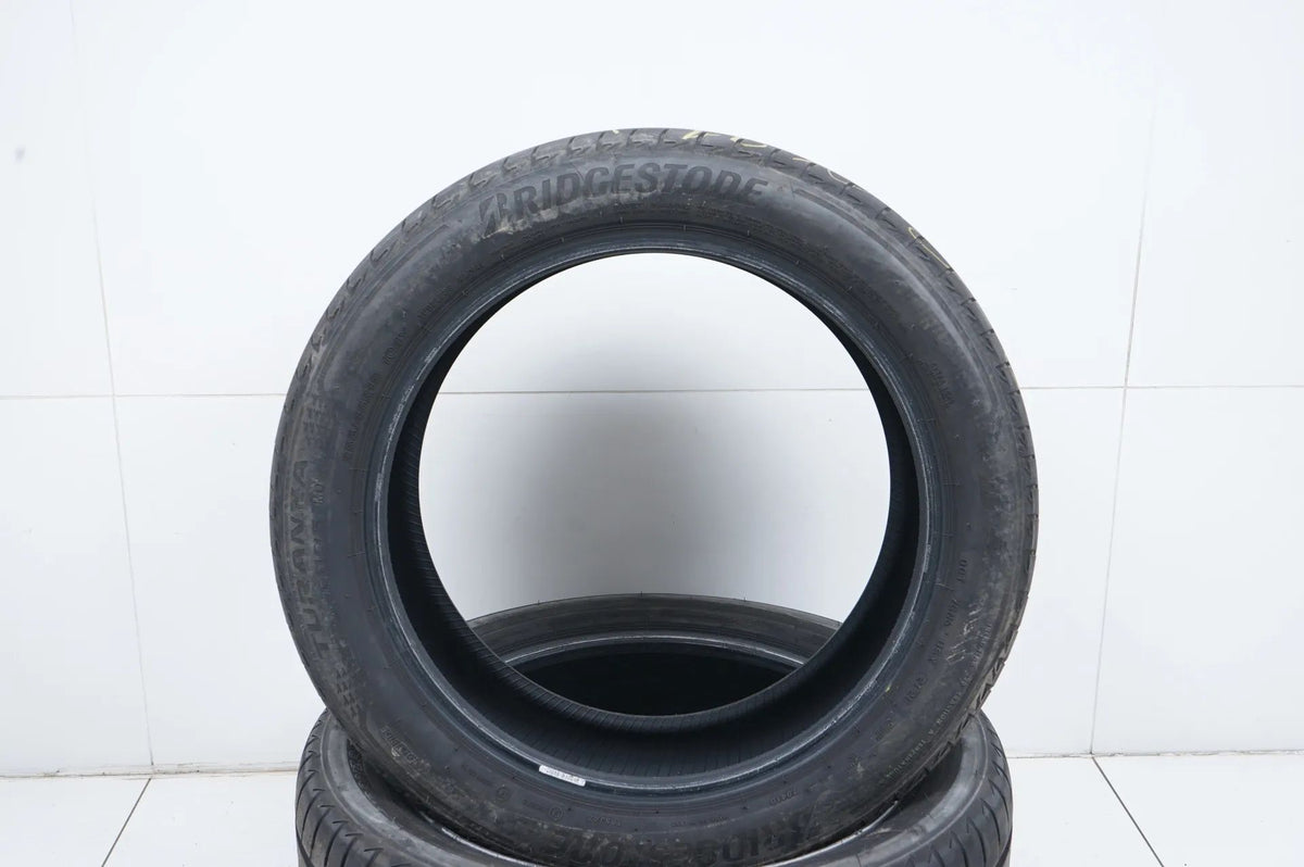 2 x Summer tires 255 45 19 inch Bridgestone DOT22/21 approx. 4mm MO Detail view 2