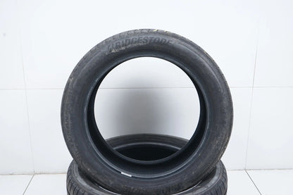 2 x Summer tires 255 45 19 inch Bridgestone DOT22/21 approx. 4mm MO