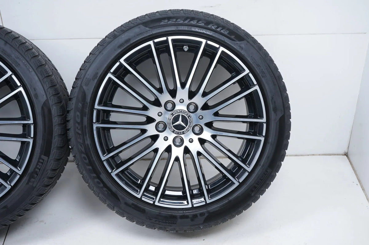 Pneus/jantes hiver 225/45/18 pouces pour Mercedes Classe C W206 Detailansicht 6