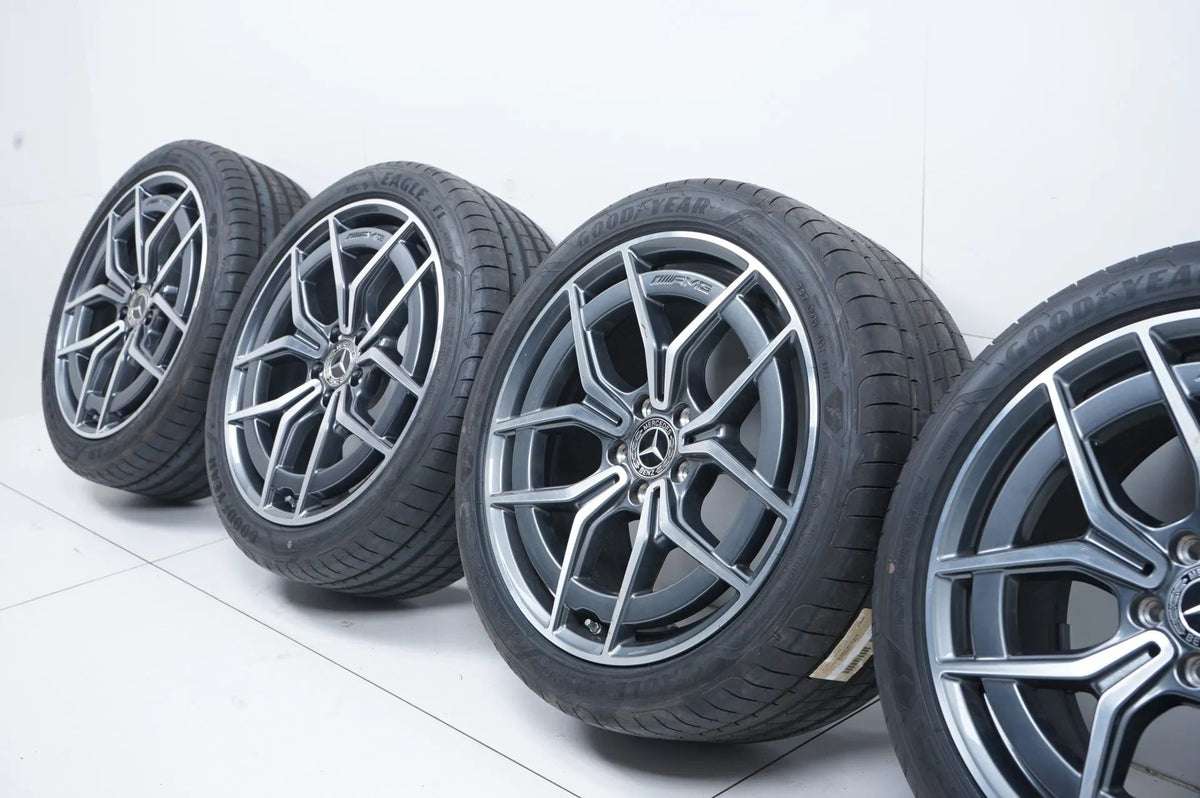 NEW Mercedes E-Class W213 Summer Wheels Summer Tires 19 Inch Detailansicht 8