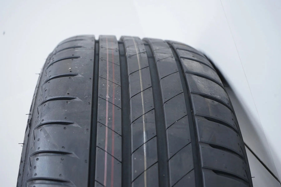Mercedes EQA EQB H243 X243 AMG summer wheels 235 50 19 inch