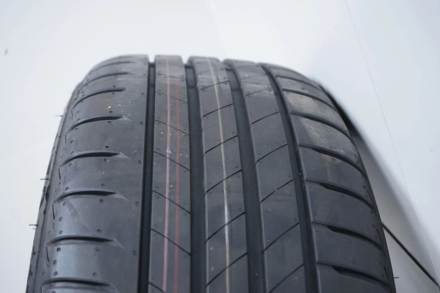Mercedes EQA EQB H243 X243 AMG Winterräder mit neuen Winterreifen 235 50 19 Zoll