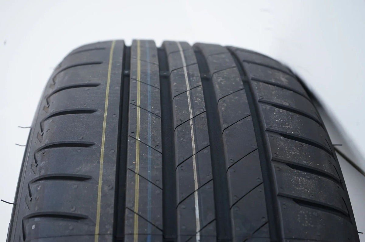 Mercedes C Class W206 summer tires, summer wheels, 17 inch Detailansicht 13