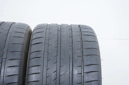 2 pneus été de démonstration Michelin 295/35/19 pouces DOT18 MO
