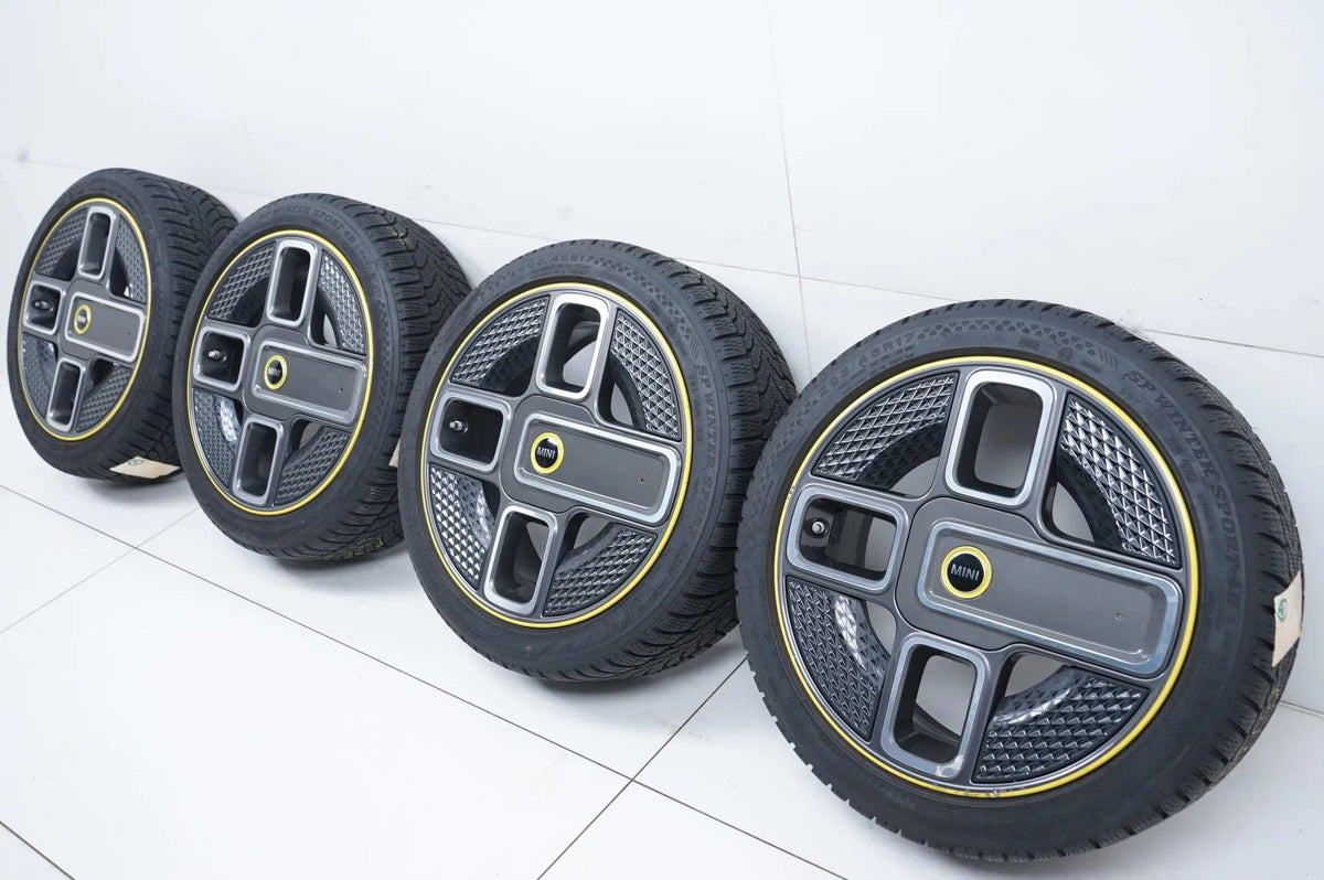 Mini Electric Power F56 winter tires/wheels 205/45/17 inch 737 Detailansicht 10