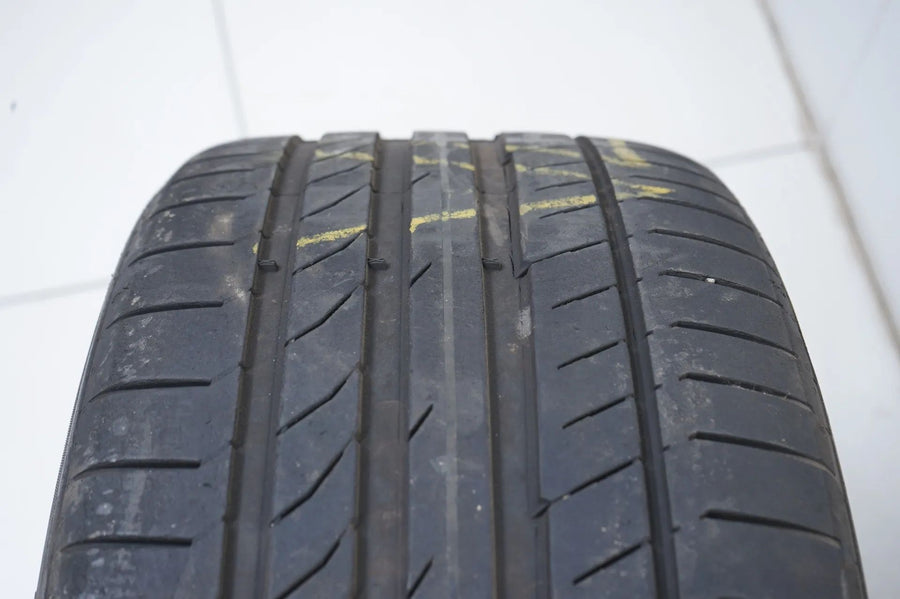 1 x Sommerreifen 255 40 21 Zoll Continental DOT16 ca.5mm