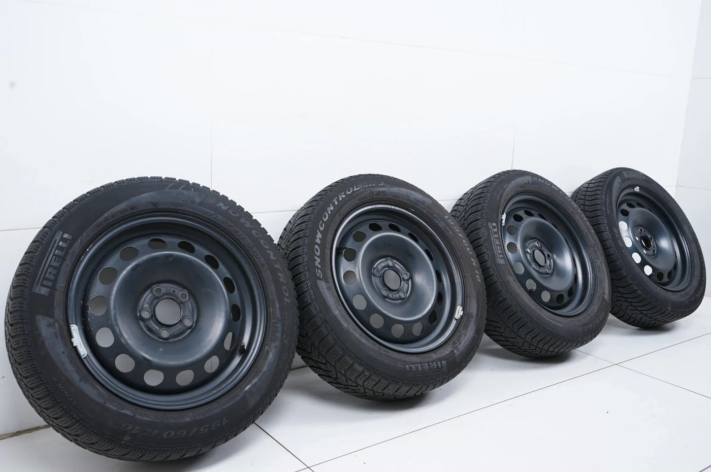 Audi A1 GB winter tires/wheels 195/60/16 inch