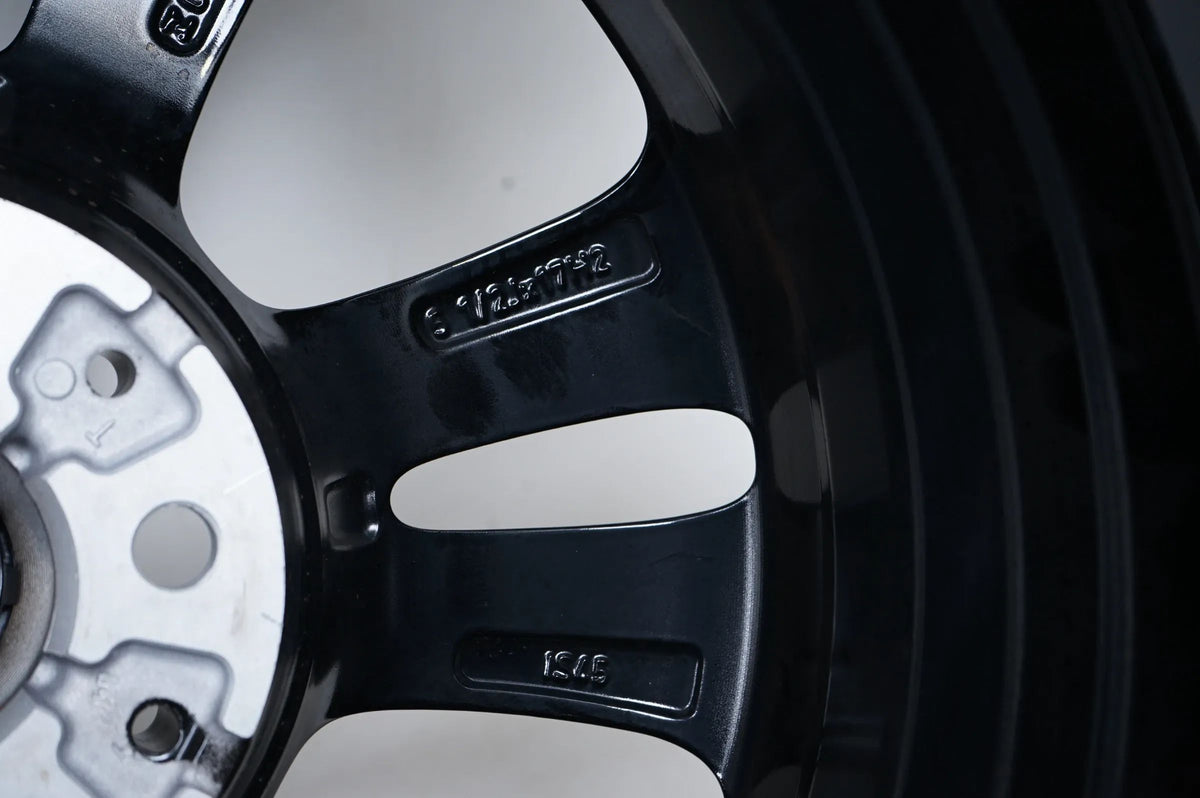 Like New MINI F55 F56 F57 Winter Tires Winter Wheels 185 50 17 inch Detailansicht 14