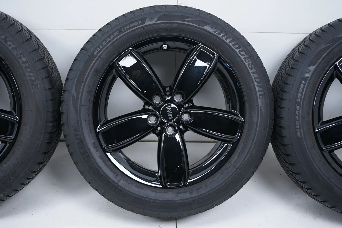 MINI Countryman F60 winter tires/wheels 225/55/17 inch 531 Detailansicht 5
