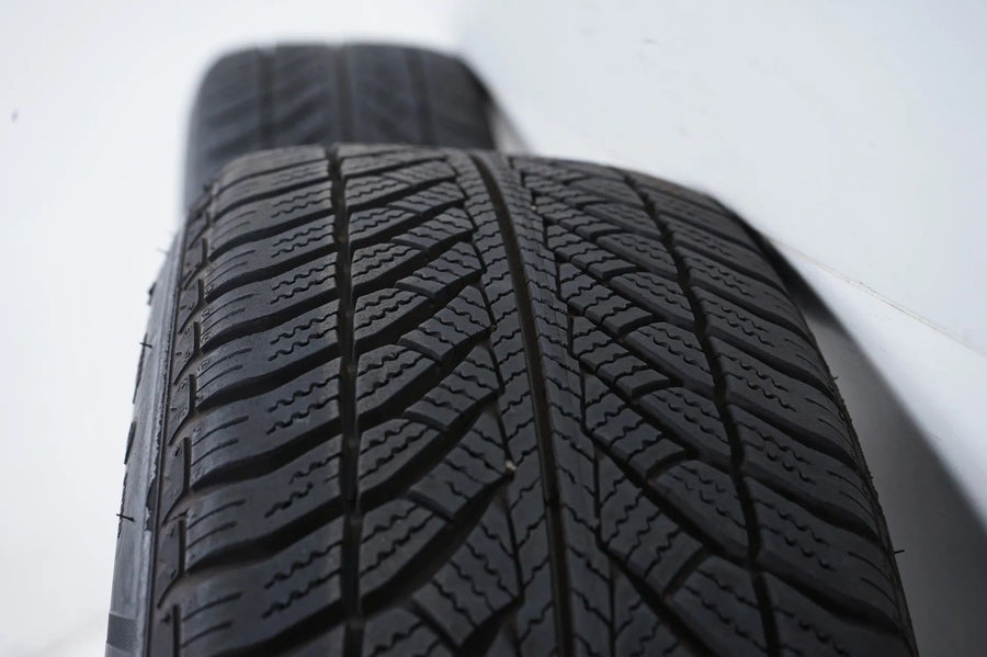 Pneus hiver MINI F55 F56 F57, jantes hiver 195/55/16 pouces