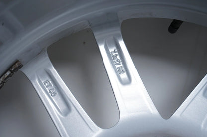 Zimní pneumatiky a zimní kola pro VW Tiguan Škoda Kodiaq Audi Q3 215 65 17 palců