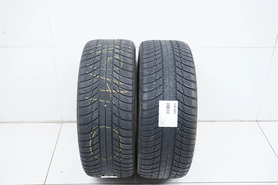 2 x Winterreifen Bridgestone 225 45 18 Zoll DOT19/18 ca.4 mm MO