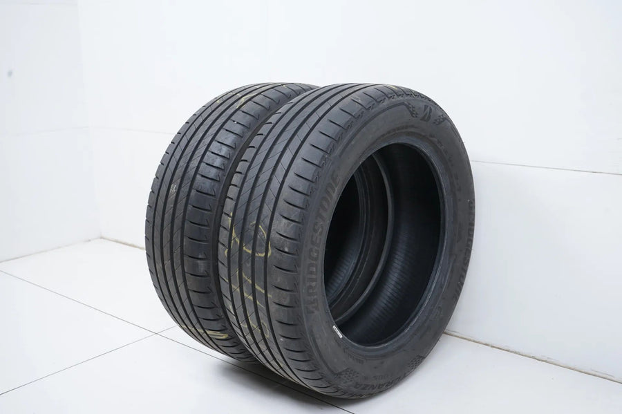 2 x Sommerreifen Bridgestone 235 55 18 Zoll  DOT19 ca.6 mm MO