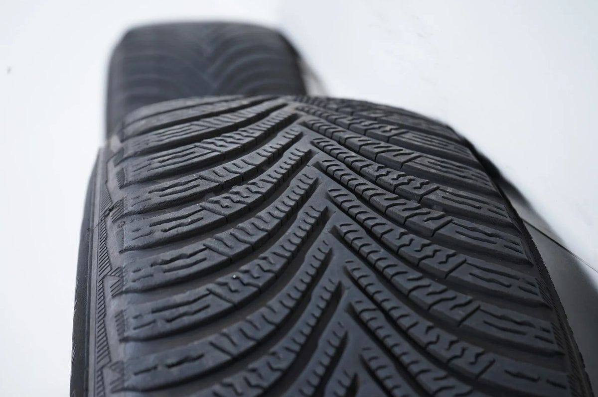 Mercedes AB Class W177 W247 Winter Wheels Winter Tires 16 Inch Detailansicht 11