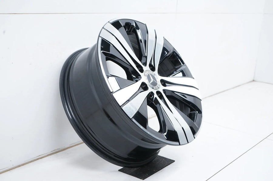 1 x hliníkový disk Mercedes třídy C W206 17 palců A2064017100 7J ET44,5