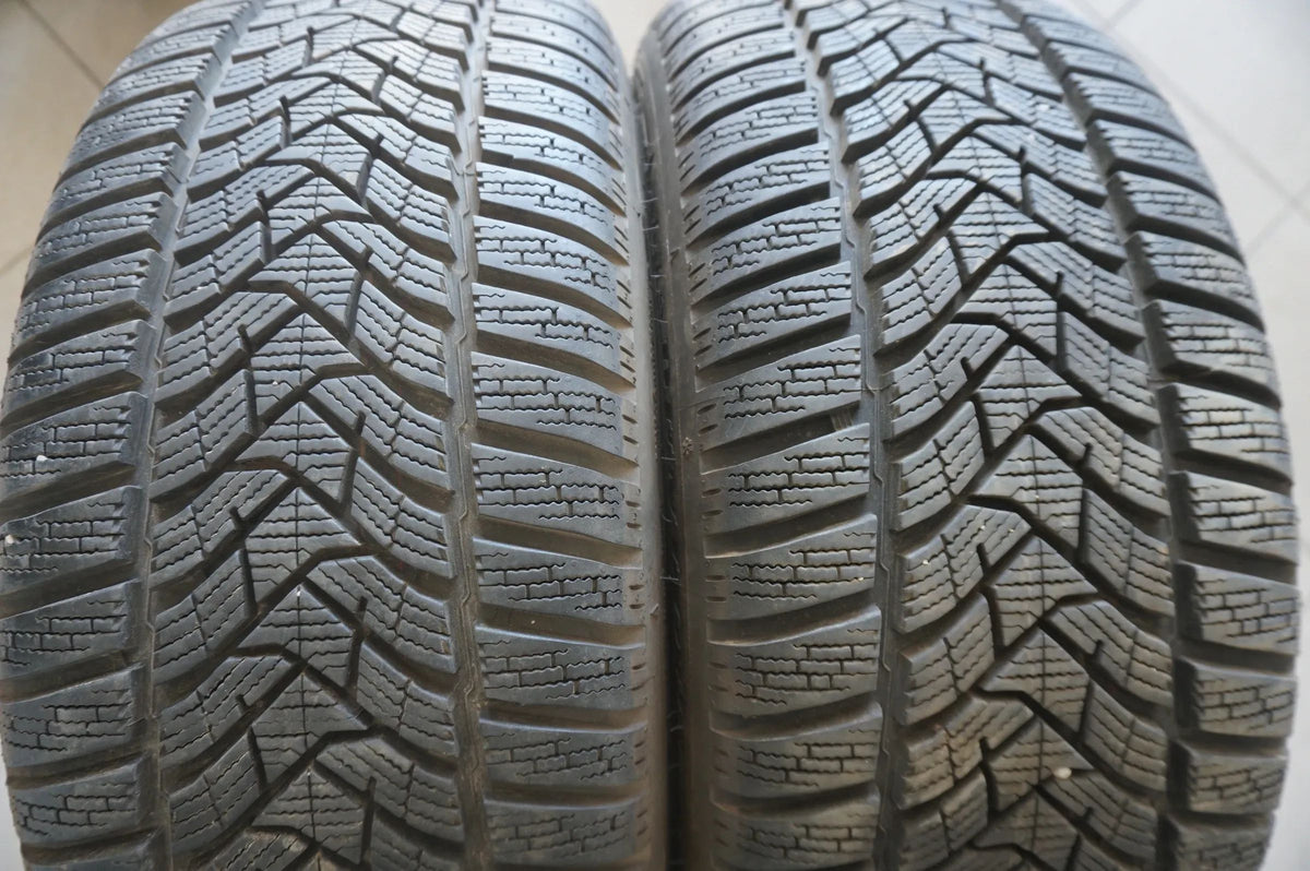 Original Audi A3 8Y 18 Zoll Alufelgen Winterräder Winterreifen 225 40 R18 9mm Vue détaillée 9