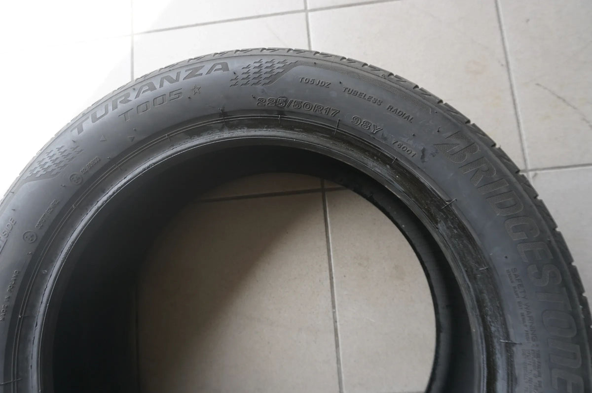 1 X 225 50 R17 98Y Sommerreifen Bridgestone Turanza T005 * 2022 4mm Detail view 3