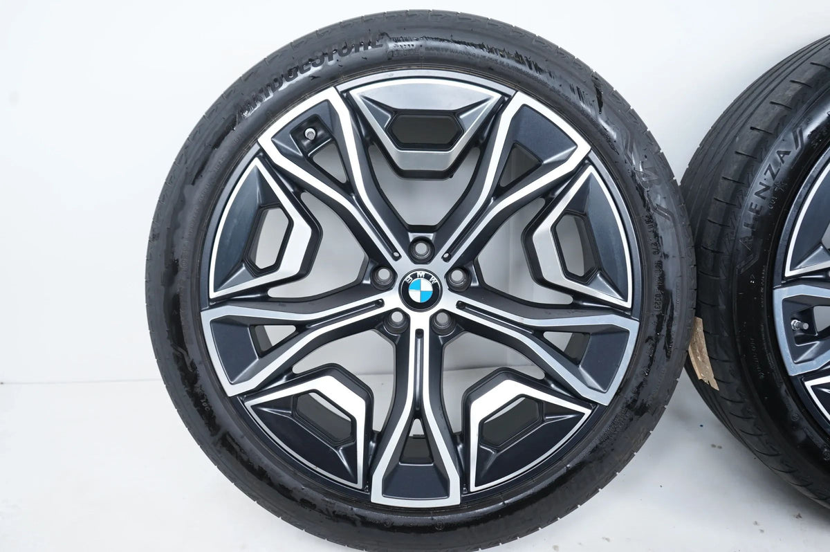 BMW iX i20, pneumatici estivi, ruote estive e cerchi in lega da 22 pollici 5A02659 1021 Visualizzazione dettagliata 3