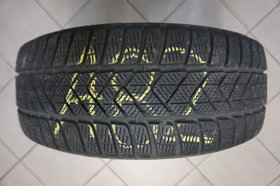 1 X 205 55 R16 91H Winterreifen Pirelli SottoZero 3 RSC RFT RunFlat 2019 6mm