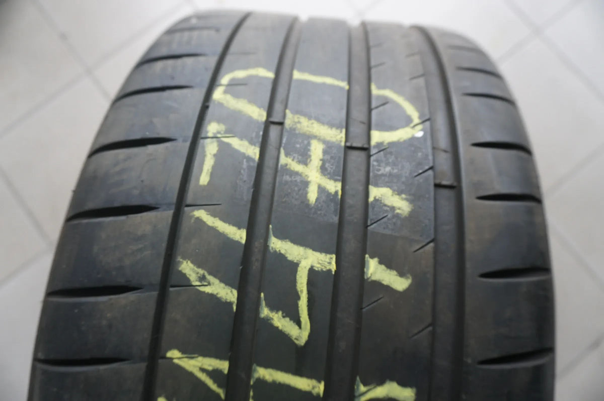 1 X 295 35 ZR20 R20 105Y Summer tire Michelin Pilot Sport 4 S MO1 2023 5.5mm Detail view 2