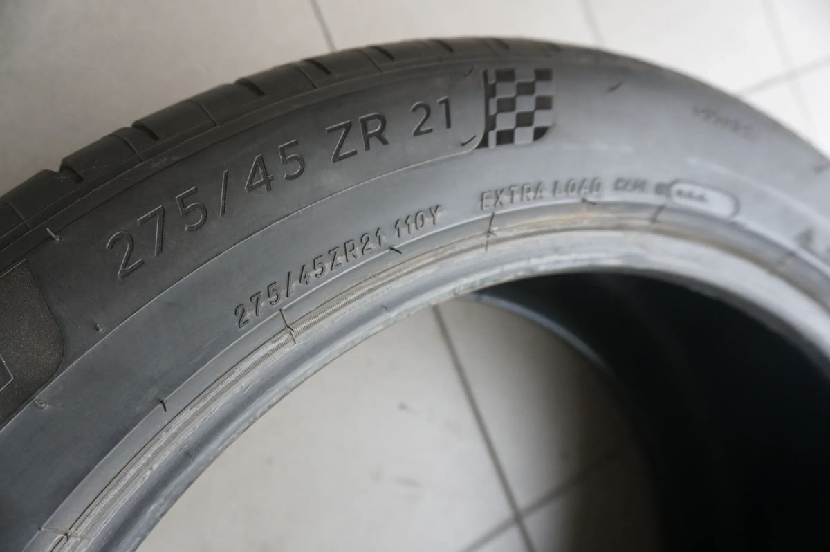 1 X 275 45 ZR21 R21 110Y Pneu été Michelin Pilot Sport 4S MO1 2022 7mm Vue détaillée 4